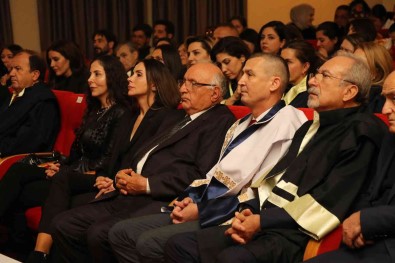 Toros Üniversitesi'nde Akademik Yil Açilisi Gerçeklestirildi