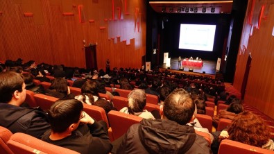 Zeytinburnu AKDEM'den Kadina Yönelik Siddet Paneli