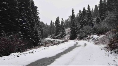 Karabük'te Kar Yagisi Devam Ediyor