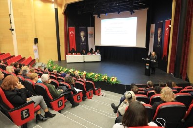 Marmaris'te 'Kadin Siddetine Karsi Toplumsal Farkindalik' Paneli Düzenlendi