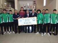 Salihli Belediyespor'a 20 Bin Liralik Basari Ödülü