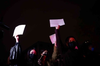 Çin'de Covid-19 Önlemlerine Karsi Protestolar Devam Ediyor