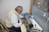 12 Metrekarelik Dükkaninda Meslegini Ayakta Tutmaya Çalisiyor