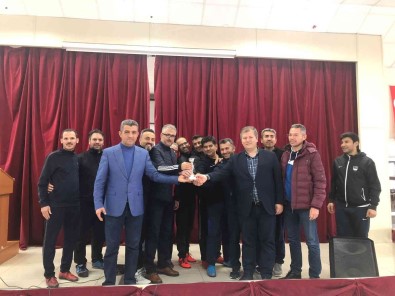 Ilk Ve Son Mezunlar Geleneksel Pilav Gününde Bulustu