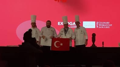 Kusadasi Belediyesi Sponsorlugunda Uluslararasi Gastronomi Basarisi