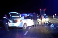 Samsun'da Otomobil Hafif Ticari Araç Ile Çarpisti Açiklamasi 2 Ölü, 5 Yarali