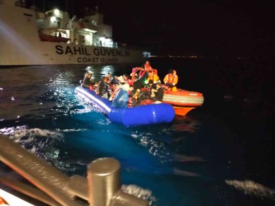 Izmir'de 42 Göçmen Yakalandi, 37 Göçmen Kurtarildi