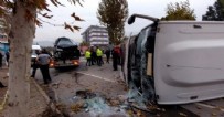 Kahramanmaraş'ta feci kaza! Servis midibüsü ile minibüs çarpıştı: 17 yaralı
