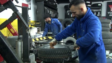 Kis Lastigi Uygulamasinin Baslamasina Günler Kala Lastikçilerde Yogunluk Olustu