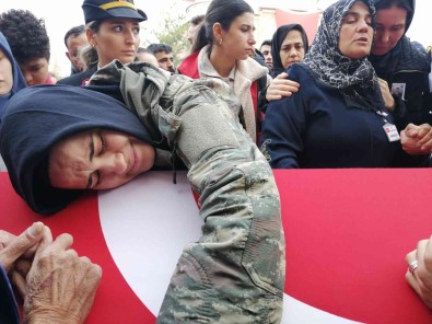 Sehidin Ailesi Açiklamasi 'Sen Bizim Gururumuzsun'