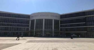 Uyusturucu Tacirine 15 Yil 7 Ay Hapis Cezasi