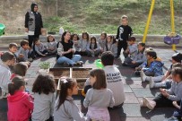 Atakum'da Minik Eller Toprakla Bulusuyor