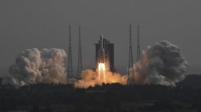 Çin'in 23 tonluk roketi Türkiye'ye mi düşecek? TUA'dan açıklama geldi