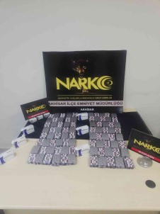 Durdurulan Araçta Kokain Ve Sentetik Ecza Haplari Ele Geçirildi