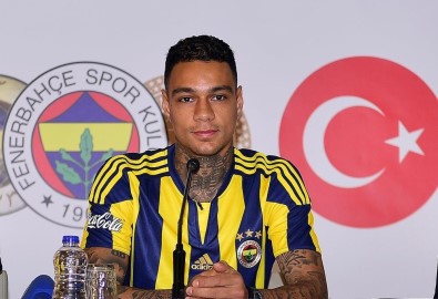 Fenerbahçe'nin Eski Futbolcusu Gregory Kurtley Van Der Wiel'in Dolandirilmasi Davasinda Karar