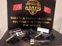 İzmir'de uyuşturucu operasyonu: 2 tutuklama