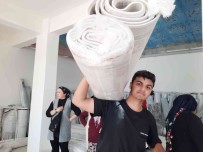 Ucuz Hali Almak Için Yogunluk Olusturdular