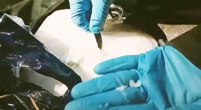 Zulalanmis Uyusturucu Polisin Dikkatinden Kaçmadi