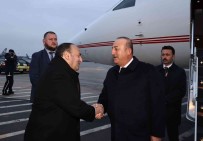 Bakan Çavusoglu, Polonya'da