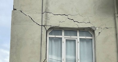 Bakan Derya Yanık duyurdu! Düzce'deki depremde zarar gören hanelere 10 milyon lira aktarıldı!