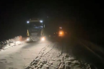 Artvin Ardanuç - Ardahan Yolunda Ulasima Kar Engeli
