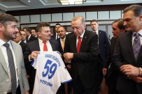 Cumhurbaskani Erdogan'a 59 Numarali Ergene Velimesespor Formasi