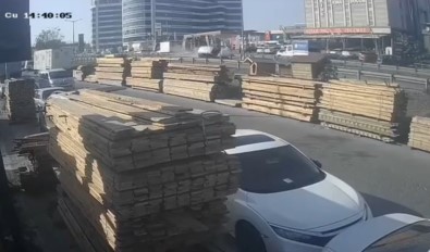 E-5'Te Takla Atan Araç Kamerada