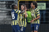 Fenerbahçe liderlikle son 16'da!