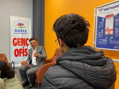 Genç Ofisin Gelecegi Görüsüldü