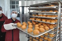 Ögrenciler Firinin Basina Geçti, Günlük 15 Bin Ekmek Üretecek