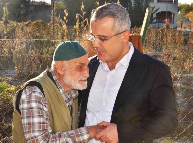 Vefa Sosyal Destek Projesiyle 175 Yasliya 'Manevi Evlat' Destegi