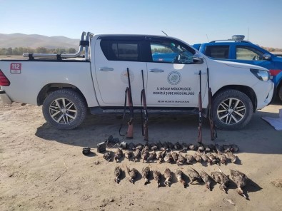 42 Su Kusunu Vuran 5 Kaçak Avci Yakalandi