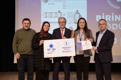 BARÜ 5. Ar-Ge Proje Pazarinda En Iyi Projeler Ödüllendirildi
