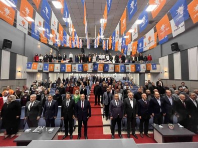 AK Parti Teskilat Akademisinde 3'Üncü Dönem Egitimlerini Gerçeklestirildi