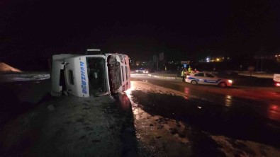 Devrilen Tirin Tavan Camindan Çikti, Dakikalarca Gözyaslarina Boguldu