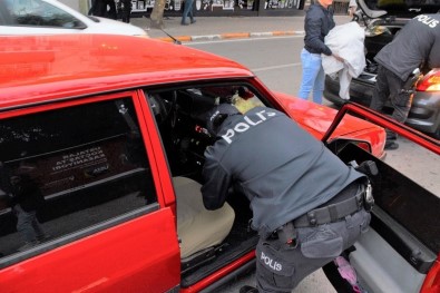 Samsun'da 2 Bin 665 Araç Ve Sürücüye Ceza, 184 Araca Trafikten Men