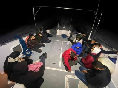 Bodrum Açiklarinda 18 Düzensiz Göçmen Yakalandi, 65 Düzensiz Göçmen Kurtarildi