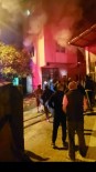 Bursa'da Yangin Faciasi Açiklamasi 8'I Çocuk 9 Ölü