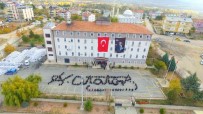 Konya'da Ögrenciler Atatürk'ün Imzasini Olusturdu