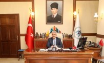 Vali Makas Açiklamasi 'Cumhuriyetimizin Kurucusu Atatürk'ü, Ebediyete Intikalinin 84. Yil Dönümünde Saygi Ile Aniyoruz'