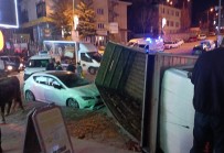 Büyükbas Hayvan Yüklü Kamyon Devrildi