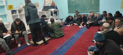 Tekman Halk Egitimi Merkezi Açmis Oldugu Kurslarla Vatandasa Katki Sagliyor