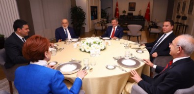 Kılıçdaroğlu'nun vetosunu dikkate almadı! İmamoğlu'ndan 6'lı masayı karıştıracak adaylık göndermesi...