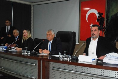 Karalar Açiklamasi 'Yilda 25 Bin Sokak Hayvani Kisirlastirmaliyiz'