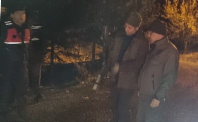 Usulsüz Avlanan 5 Sahis Yakalandi