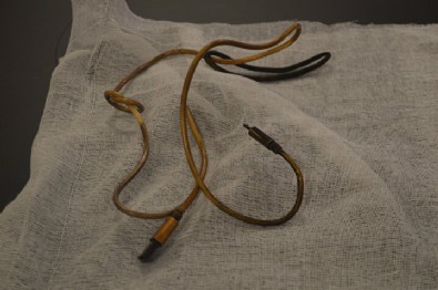 Midesinden bir metre şarj kablosu çıktı: Doktorlar bile şaşkın