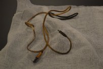 Midesinden bir metre şarj kablosu çıktı: Doktorlar bile şaşkın