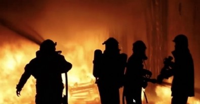 Fransa’da korkunç yangın! Diri diri yanarak can verdiler