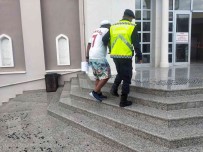 Jandarma 'Huzur Ve Güven' Uygulamasinda 5 Tutuklama