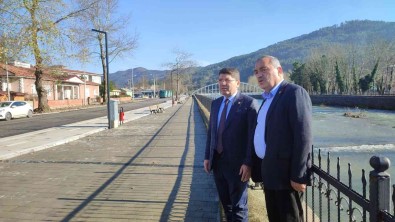 Tunç Açiklamasi 'Cumhurbaskanimizin Siirt'te Okudugu Siirle, Imamoglu'nun Hakimlere Hakaretini Es Tutamayiz'